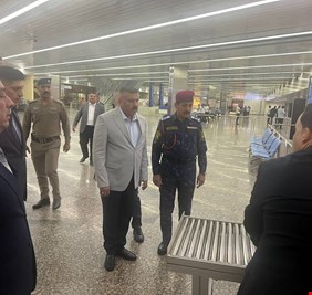 وزير الداخلية يجري جولة ميدانية في مطار بغداد الدولي