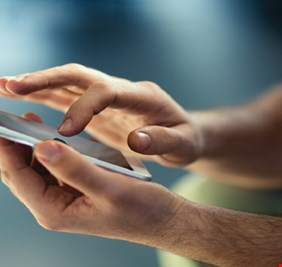 خبير تقني يكشف عن 5 أخطاء 