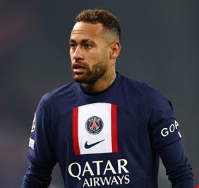 نيمار يورط مدرب باريس سان جيرمان