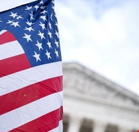 لجنة القواعد بمجلس النواب الأمريكي تقر تشريع سقف الديون