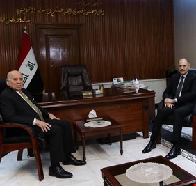 مصادر تكشف اسباب زيارة وزير الخارجية فؤاد حسين الى المحكمة الاتحادية العليا