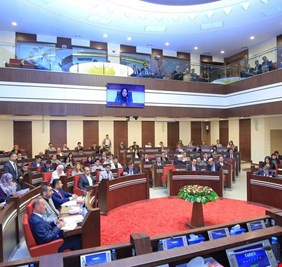 نواب اقليم كردستان مطالبون برد 4 مليارات دينار للخزينة العامة