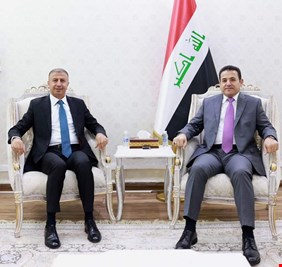 مستشار الأمن القومي  يستقبل مدير عام الاستخبارات والأمن