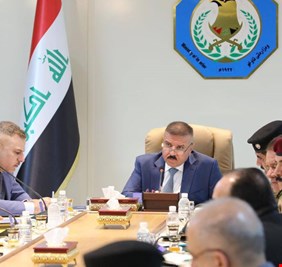 وزير الداخلية يزف بشرى للمفسوخة عقودهم و الراغبين بالتطوع  بعقود في   الوزارة