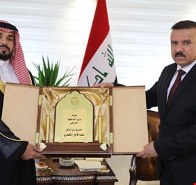 وزير الداخلية يلتقي سفيري المملكة العربية السعودية وجمهورية الصين لدى العراق