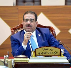 مواطن يوضح ما حدث بينه و بين وزير التجارة، و الوزارة توضح: الوزير أراد حل مشكلته