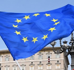 الاتحاد الأوروبي يقرّ الحزمة الـ11 من العقوبات ضد روسيا