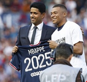 هل يتكرر سيناريو 2022؟.. سان جيرمان يقدم عرضا 