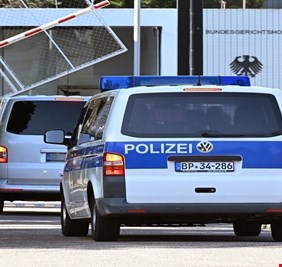 إصابة 26 شرطيا في صدامات بألمانيا