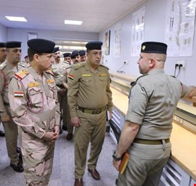 العلاق يتفقد مركز الاطراف الصناعية