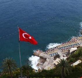 الداخلية التركية تنفي منع إصدار تصاريح إقامة جديدة للأجانب في إسطنبول