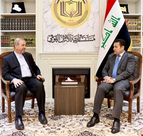 تفاصيل لقاء مستشار الامن القومي مع السفير الايراني في العراق