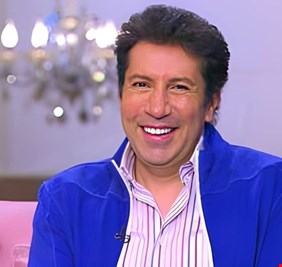 الهجرة إلى كندا... إشاعة استفزت هاني رمزي وكشف عن مروّجيها