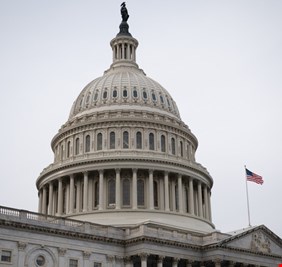 مجلس الشيوخ الأمريكي يرفض تعديلا قانونيا حول الحد من المساعدات لأوكرانيا