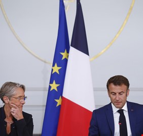 وزيرتان جديدتان من أصل جزائري في حكومة ماكرون.. من هما؟