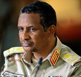 السودان.. قائد 