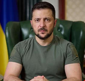 بعد الهجوم الصاروخي على أوديسا.. زيلينسكي يتعهد برد انتقامي