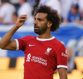 عقدة الركلات الحرة.. إحصائية كارثية لمحمد صلاح!