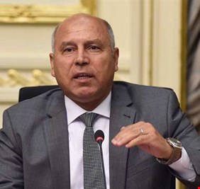 وزير النقل المصري: لن نبيع محطة سكة حديدية أو ميناء