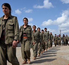 بارزاني يدعو لاخراج حزب العمال الكردستاني من الأراضي العراقية و يصف وجودهم بغير الشرعي