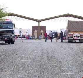 السودان يغلق معبر القلابات الحدودي مع إثيوبيا