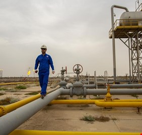 العراق يوافق على زيادة كميات النفط المدعوم للأردن