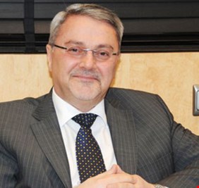 رفض شعبي لتولي بحر العلوم رئاسة لجنة التفاوض مع الكويت حول ترسيم الحدود