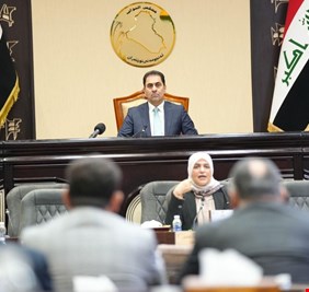 البرلمان يوجه اسئلة شفاهية لوزيرة المالية