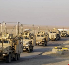 مصدر يكشف عن دخول 50 آلية عسكرية امريكية للعراق عبر منفذ عرعر