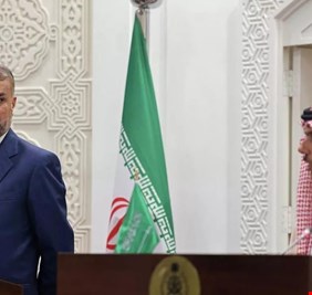 الكويت تعلق على زيارة وزير خارجية إيران إلى السعودية