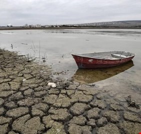فرنسا تفرض قيودا على استهلاك المياه في 78 مقاطعة بسبب الجفاف