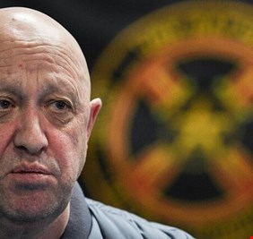 هيئة الطيران الروسية تؤكد تواجد يفغيني بريغوجين على الطائرة المنكوبة وتعلن أسماء القتلى