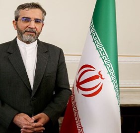 ايران تكشف  عن تحقيقها اختراقاً في ملف أمولها المجمدة في العراق