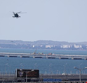 هجوم جوي أوكراني يستهدف قاعدة عسكرية للجيش الروسي في شبه جزيرة القرم