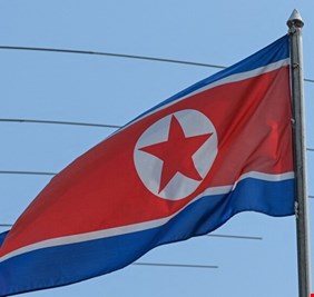 كوريا الشمالية تعيد فتح حدودها أمام مواطنيها المقيمين في الخارج