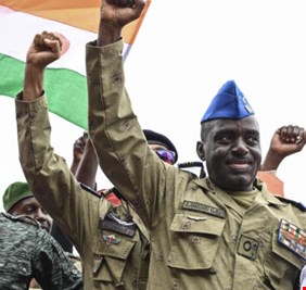 المجلس العسكري في النيجر يتعهد بـ