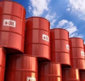 أسعار النفط ترتفع إلى أكثر من 84 دولاراً للبرميل