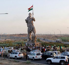 رغم الرفض الشعبي.. حزب البارزاني مصر على العودة إلى كركوك