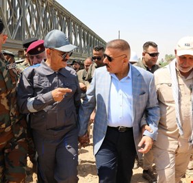 وزير الداخلية يطلع ميدانياً على آخر أعمال جسر الفاضلية الحديدي والطريق الرابط بين بغداد وجرف النصر في بابل