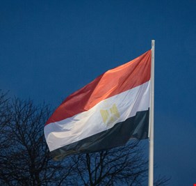 مرشح محتمل لانتخابات الرئاسة المصرية: سوء الإدارة سبب الأزمة الحالية.. ونحتاج رئيسا جديدا