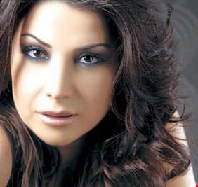 إلين خلف تعود لجمهورها بصدمة.. هل انفصلت عن زوجها؟