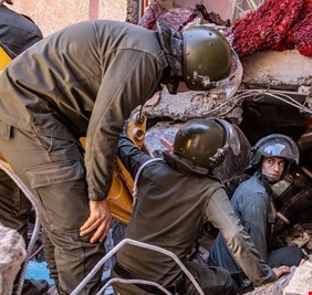في سباق مع الزمن.. المغرب يبحث عن ناجين إثر الزلزال المدمر