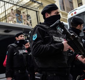 تركيا تعتقل 5 عراقيين لأنتمائهم لداعش