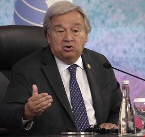 غوتيريش يدعو أرمينيا وأذربيجان إلى الالتزام بوقف إطلاق النار