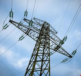 العراق يعدل عقد الربط الكهربائي مع الأردن