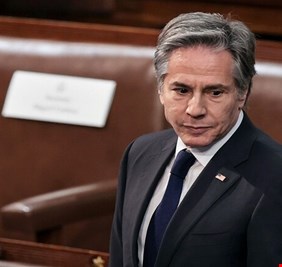 بلينكن: المزيد من الدول تحذر بكين من استخدام القوة ضد تايوان