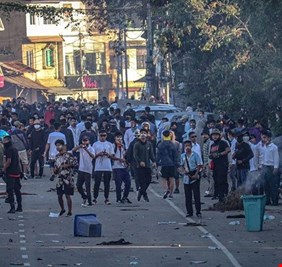 الشرطة الهندية: الحشود لم تقتحم منزل رئيس وزراء مانيبور