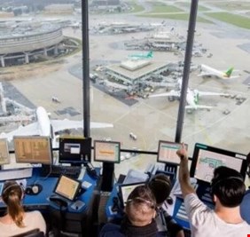 العراق يكشف عن طلب لبناني لإرسال مراقبين جويين