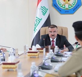 وزير الداخلية يعقد اجتماعاً لتطوير منظومة الشبكات والاتصالات للأجهزة الأمنية في الوزارة