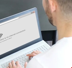هل سينقطع الإنترنت عن العالم قريباً؟.. الإجابة هنا